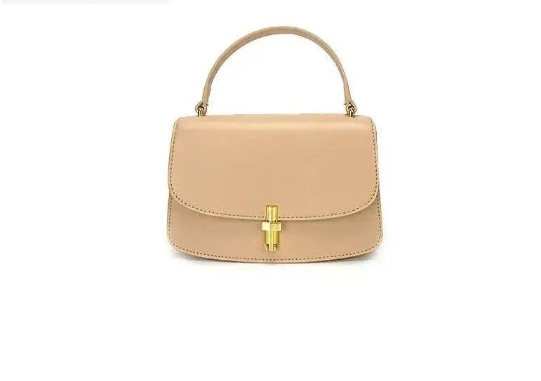 Chic Textured Camel Leather Shoulder Bag for Modern Elegance