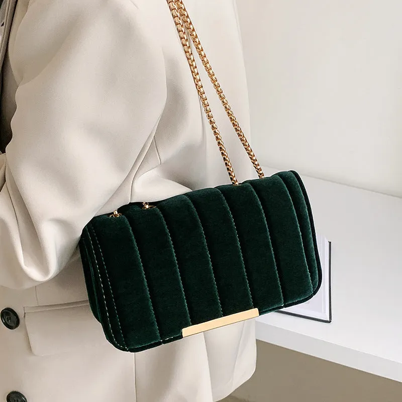 Christine – Velvet Chain Crossbody Bag