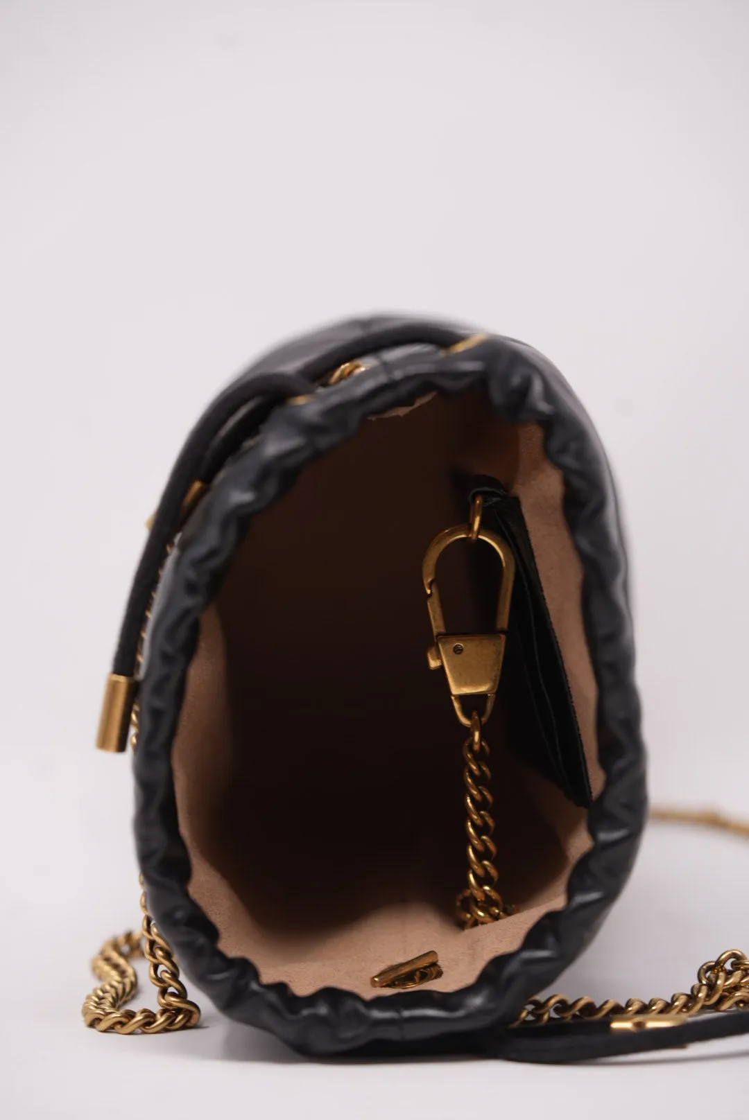 Gucci Marmont Bucket Bag Calfskin