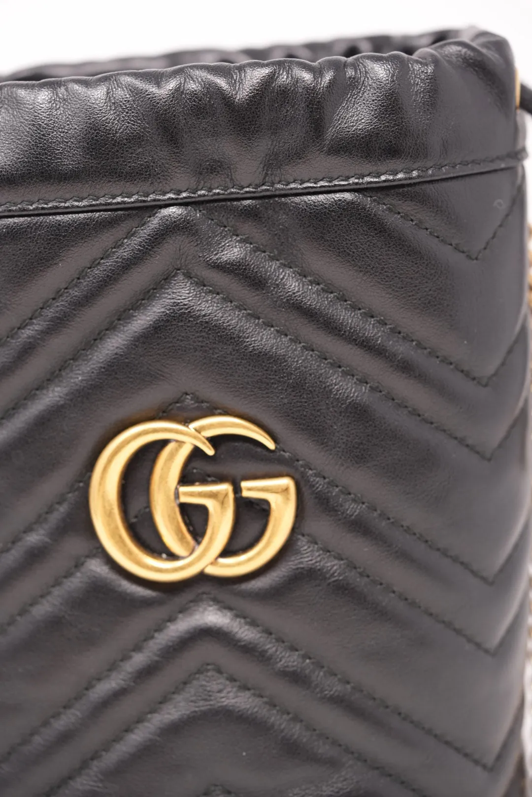 Gucci Marmont Bucket Bag Calfskin